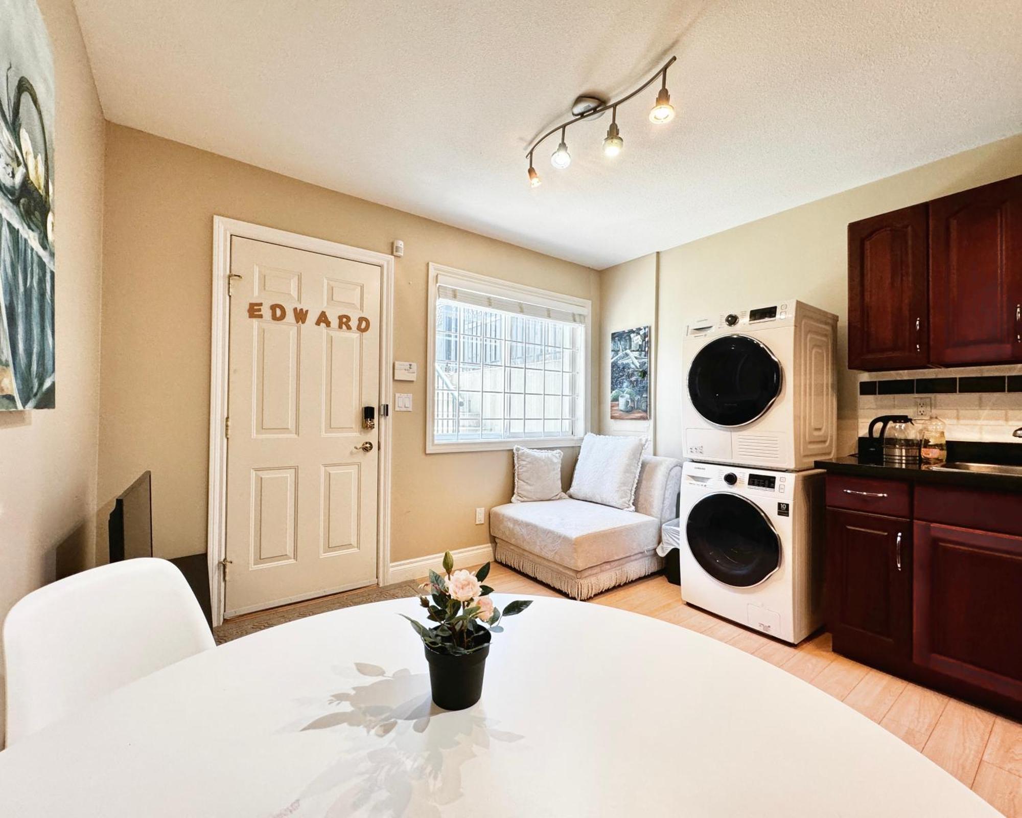 Cozy 1Bedroom Suite Near Downtown Vancouver Exterior foto